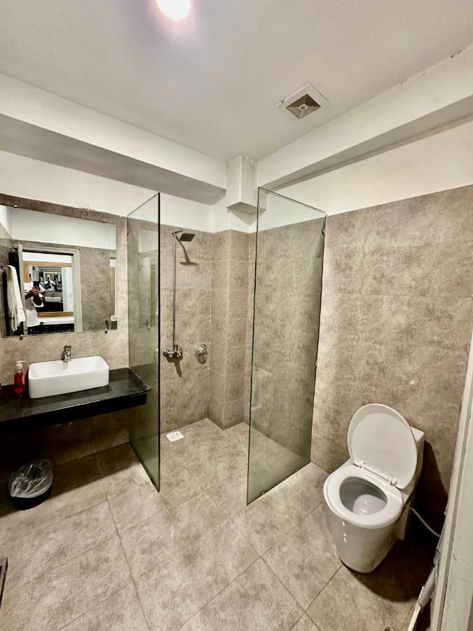 Mudan Hotel And Suite Исламабад Экстерьер фото
