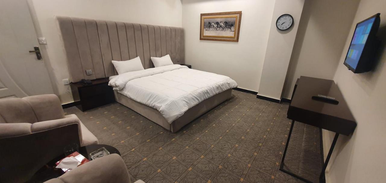 Mudan Hotel And Suite Исламабад Экстерьер фото
